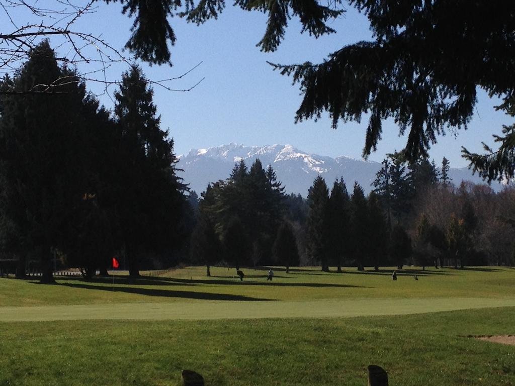 Crown Mansion Boutique Hotel & Villas Qualicum Beach Eksteriør bilde